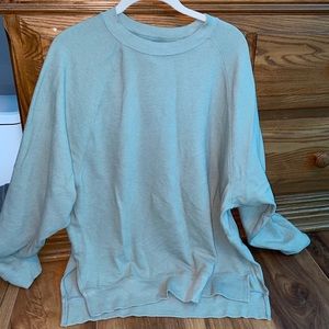 American eagle oversized pullover